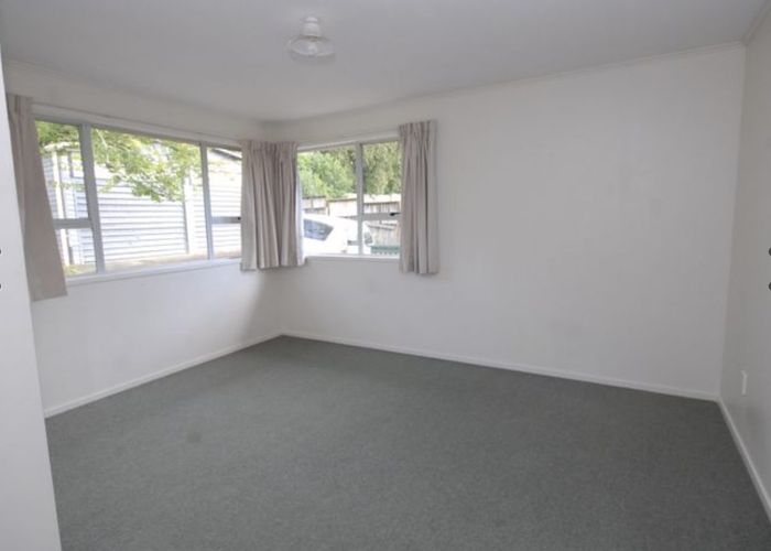 at 13 Tahu Cresent, Sunnynook, North Shore City, Auckland