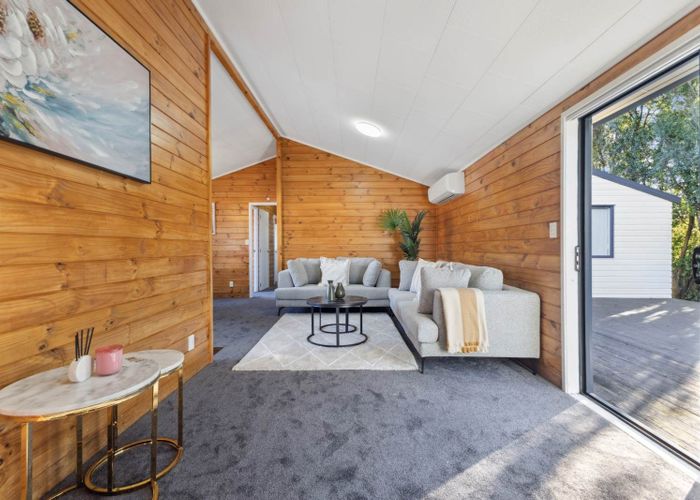  at 40  Airfield Road, Takanini, Papakura, Auckland