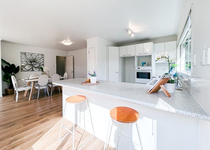  at 11 Amherst Place, Albany, Auckland
