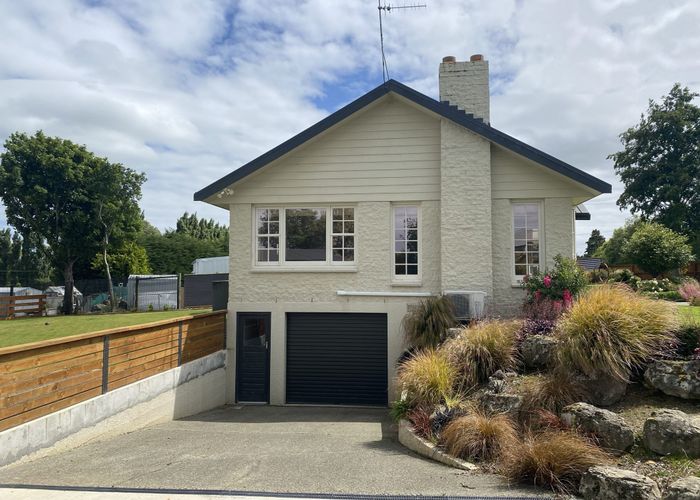  at 8 Alexander Place, Woodlands, Invercargill