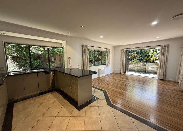  at 78 Esperance rd, Glendene, Waitakere City, Auckland