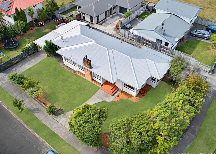  at 5 Sheffield Street, Awapuni, Palmerston North, Manawatu / Whanganui