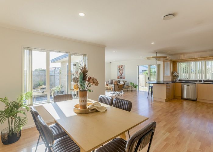  at 9 Santa Teresa Court, Paraparaumu Beach, Kapiti Coast, Wellington