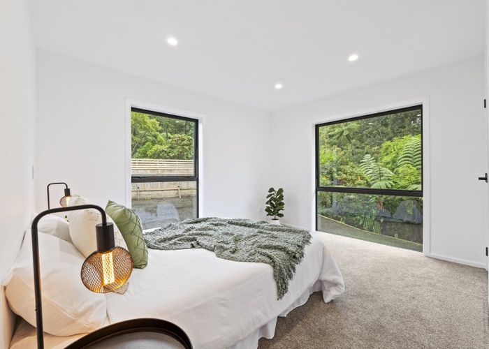  at 11 Marina Grove, Frankleigh Park, New Plymouth