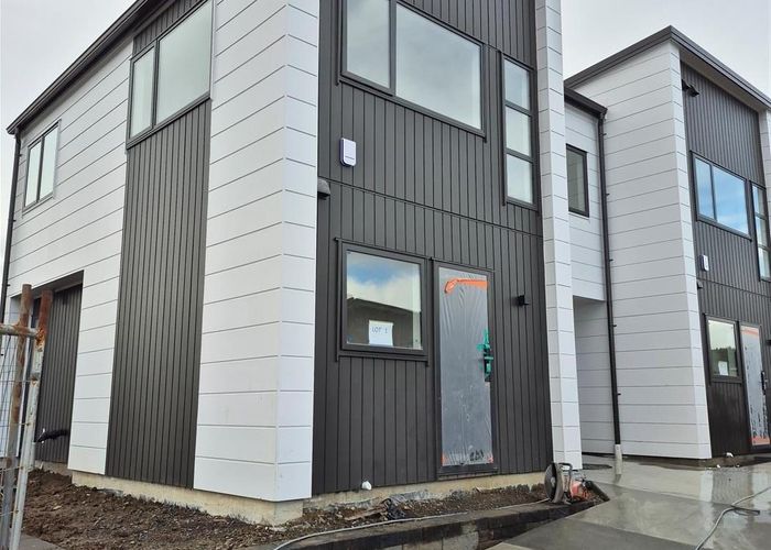  at 43 Friesian Drive, Mangere, Manukau City, Auckland