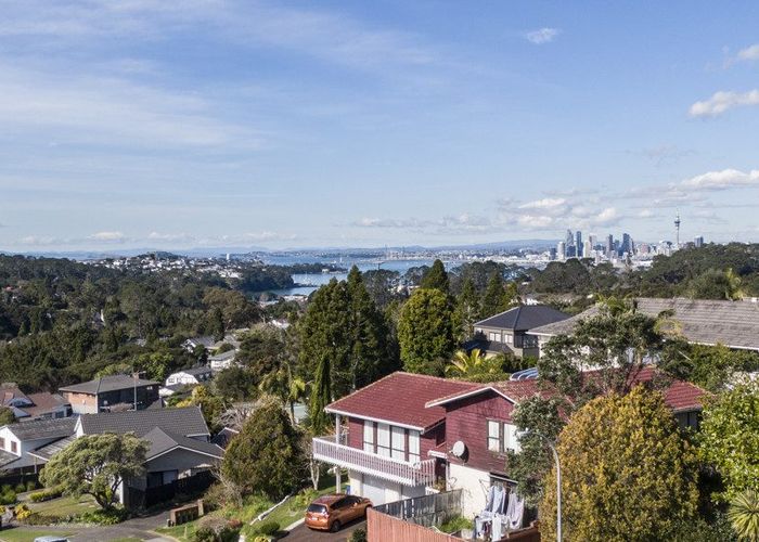  at 15 Harper Street, Chatswood, North Shore City, Auckland
