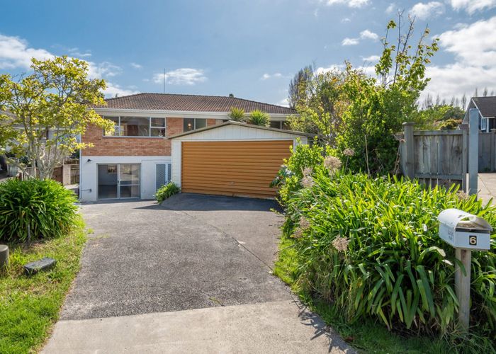  at 6 Bellcroft Place, Belmont, North Shore City, Auckland