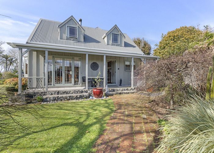  at 5 Bosworth Street, Egmont Village, New Plymouth, Taranaki