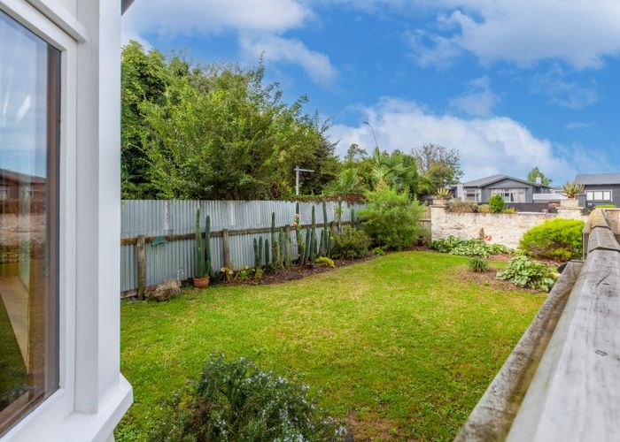  at 611 Saint Aubyn Street West, Saint Leonards, Hastings