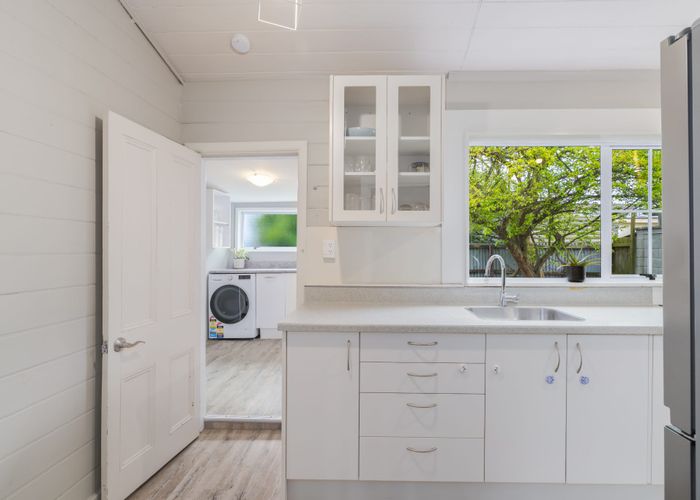  at 9 Convoy Street, New Brighton, Christchurch City, Canterbury
