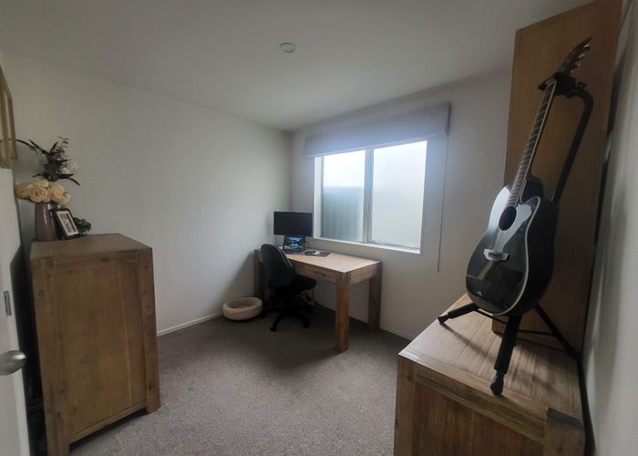  at 74 Totara Meadows Court, Wiri, Manukau City, Auckland
