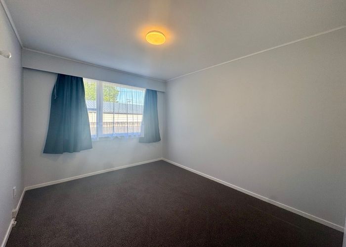  at 129/2 Martin St, Wallaceville, Upper Hutt, Wellington
