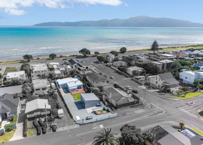  at 116 Seaview Road, Paraparaumu Beach, Kapiti Coast, Wellington