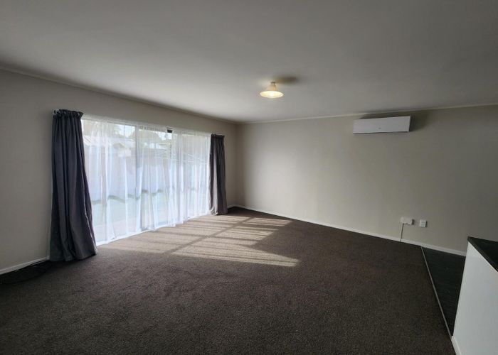  at 34b Shifnal Drive, Randwick Park, Manukau City, Auckland