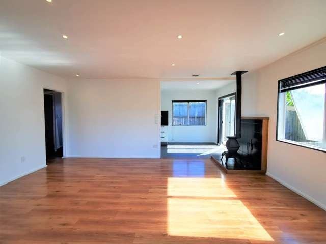  at 63 Sheridan Drive, New Lynn, Waitakere City, Auckland