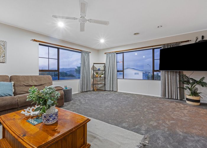  at 5 Lagden Street, Camborne, Porirua