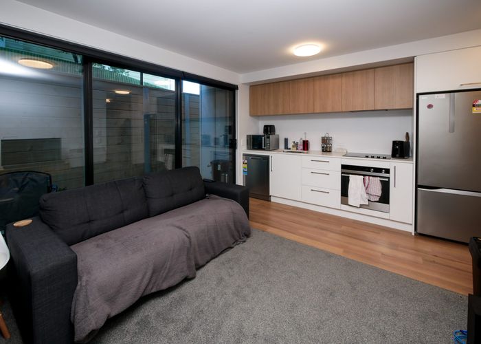  at 2/70 Heriot Row, City Centre, Dunedin, Otago