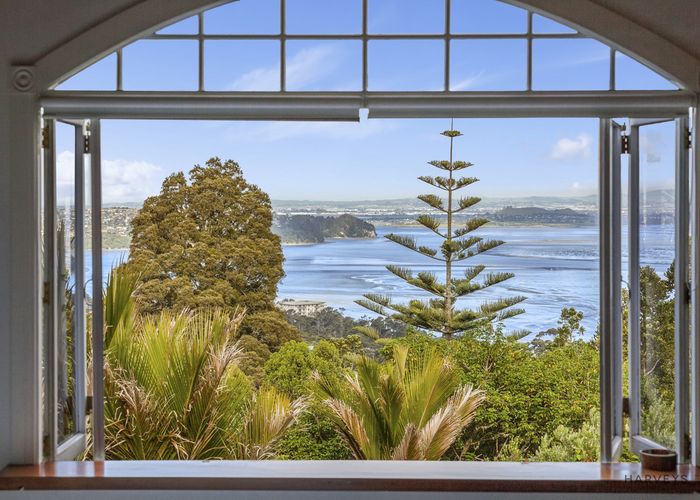  at 14 Rangiwai Road, Titirangi, Auckland