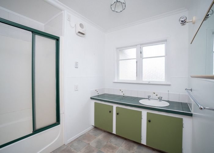  at 111 Rugby Street, Awapuni, Palmerston North, Manawatu / Whanganui