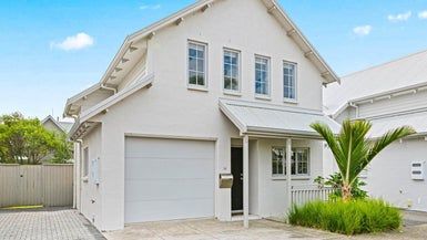  at 14/9 Georgia Terrace, Albany, Auckland