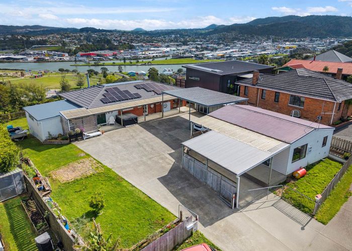  at 25 Memorial Drive, Parahaki, Whangarei, Northland