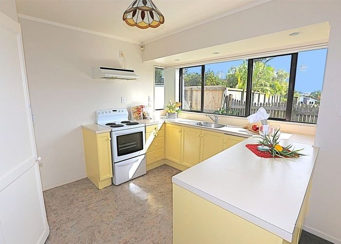  at 3/133 Whitford Road, Somerville, Manukau City, Auckland