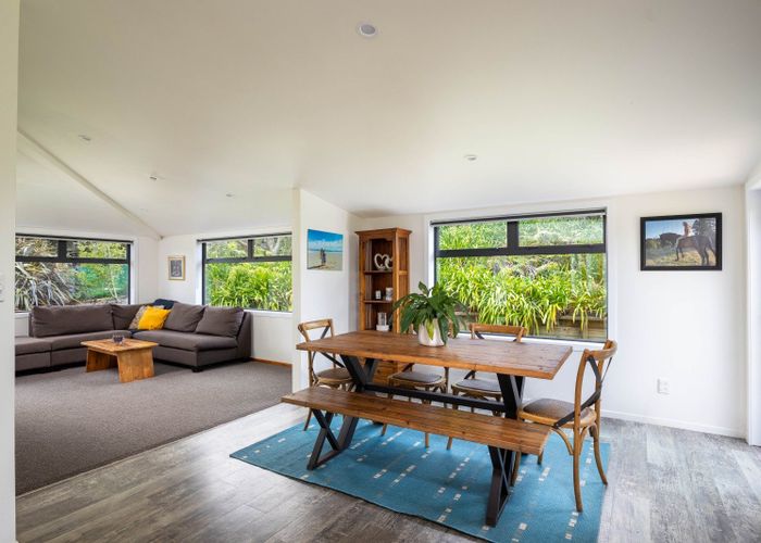 at 42 Ridgewood Drive, Ridgewood, New Plymouth