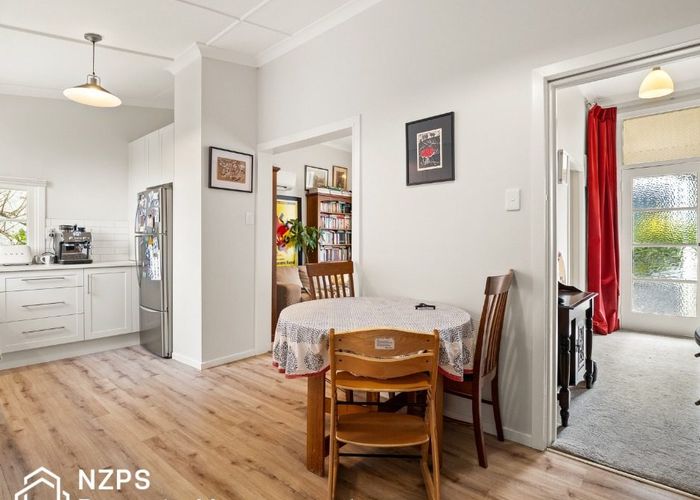  at 4 Kilgour Street, Roslyn, Dunedin, Otago