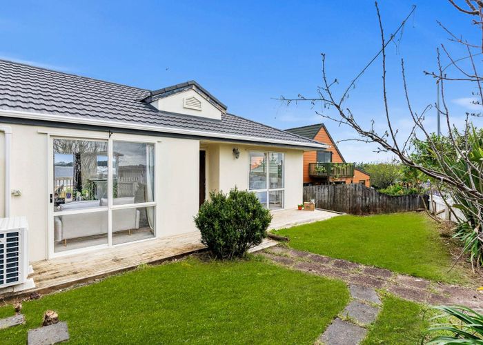  at 1 Graham Collins Drive, Windsor Park, Auckland