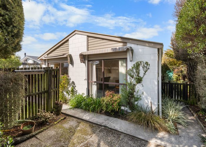  at 1/32 Oldwood Street, Bishopdale, Christchurch