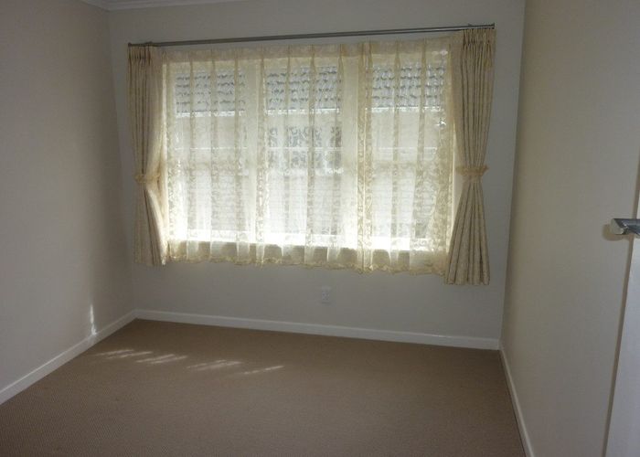  at 4018 Great North Rd, Glen Eden, Waitakere City, Auckland