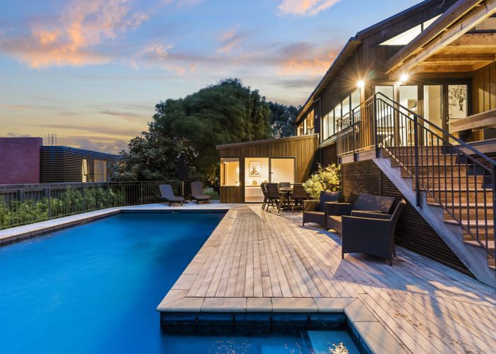  at 1 Park Rise, Campbells Bay, Auckland