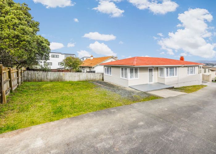  at 235 Blockhouse Bay Road, Avondale, Auckland City, Auckland