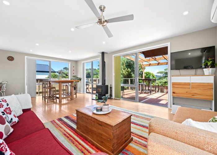  at 22 Otonga Heights, Maungaraki, Lower Hutt, Wellington