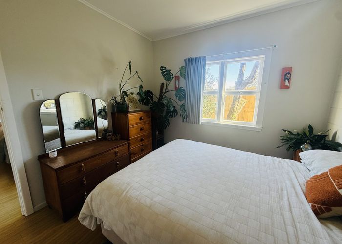  at 2/128a Hendon Avenue, Mount Albert, Auckland City, Auckland
