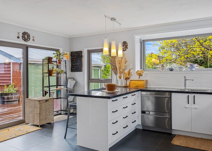  at 24 Greenpark Street, Hoon Hay, Christchurch City, Canterbury