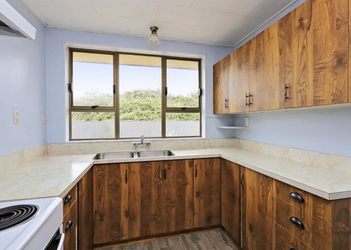  at 37 Lorne Crescent, Flaxmere, Hastings, Hawke's Bay