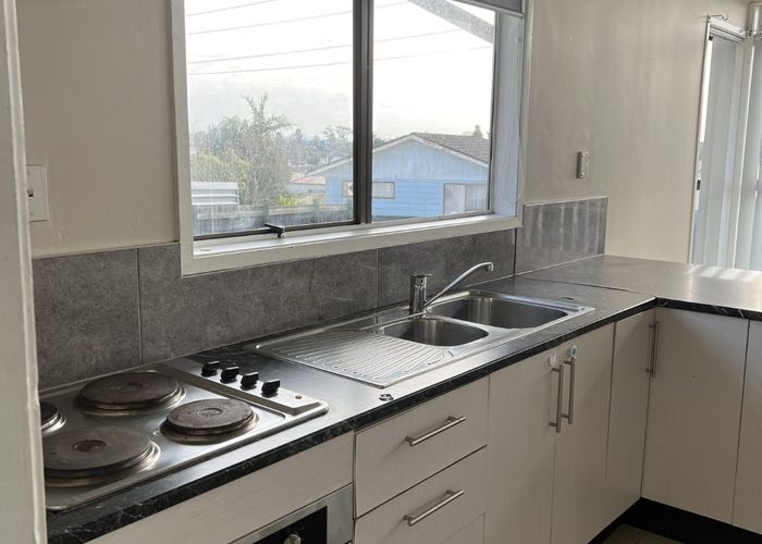  at 35 Darnell Crescent, Clover Park, Manukau City, Auckland