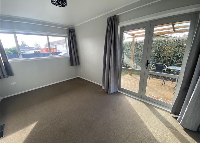  at 79 Knighton Road, Hillcrest, Hamilton, Waikato