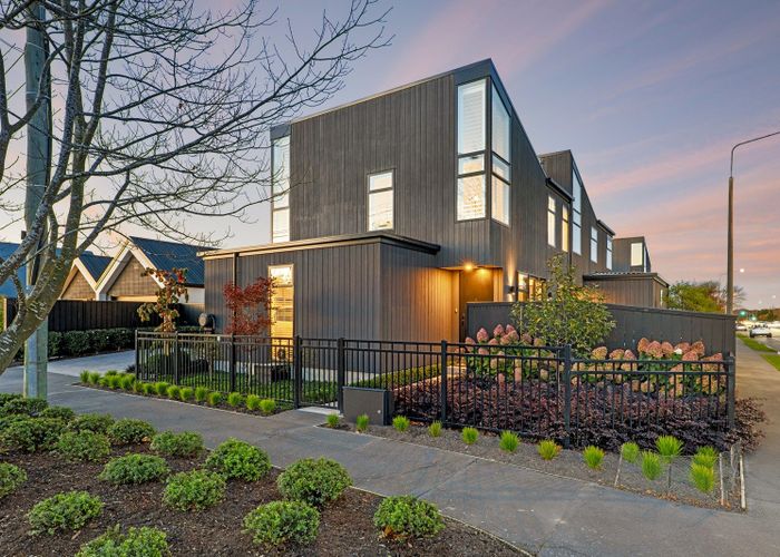  at 2 Bretts Road, St. Albans, Christchurch City, Canterbury