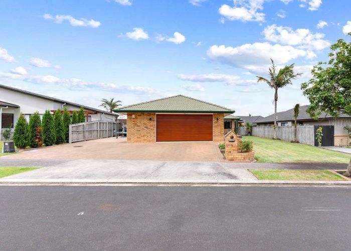  at 9 Mulroy Place, East Tamaki Heights, Manukau City, Auckland