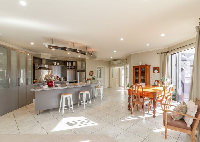  at 4 Merlot Drive, Greenmeadows, Napier