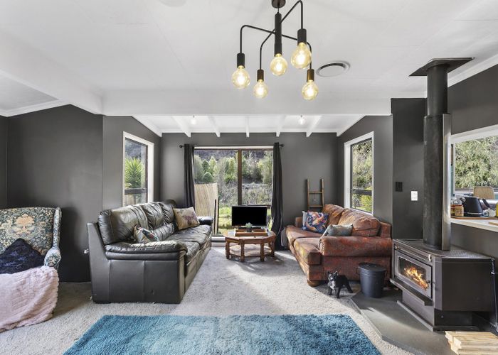  at 2/211 Brook Street, The Brook, Nelson
