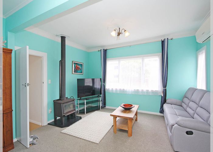  at 26 Hall Place, Foxton Beach, Horowhenua, Manawatu / Whanganui