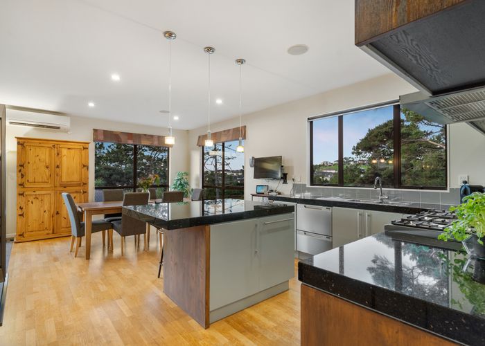  at 7 Aberley Road, Schnapper Rock, Auckland