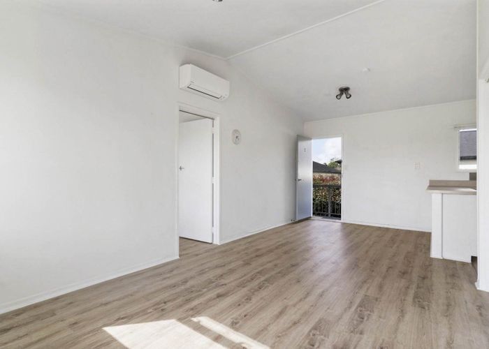 at Flat 3/8 Shackleton Road, Mount Eden, Auckland City, Auckland