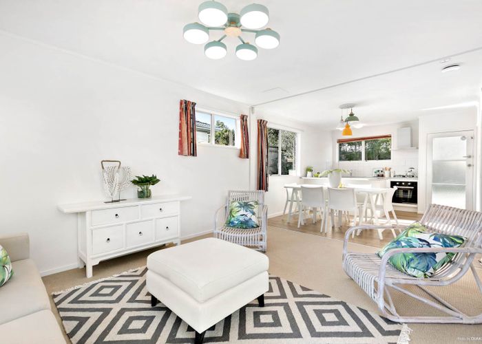  at 154 Awaruku Road, Torbay, Auckland