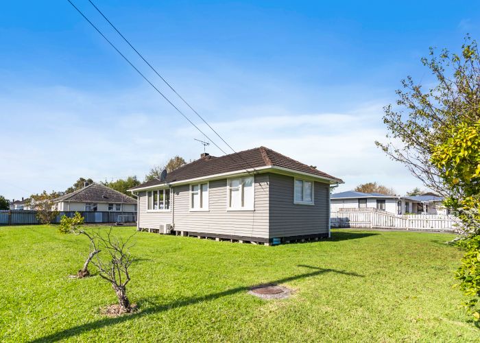  at 2 Blampied Road, Otara, Auckland