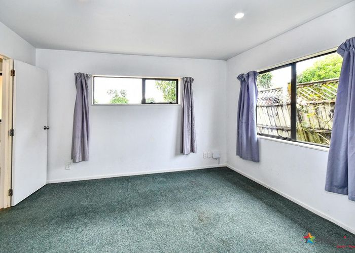  at 15 Alderson Lane, Favona, Manukau City, Auckland