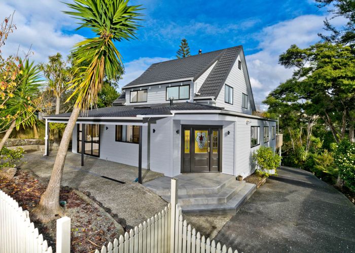  at 1 Sunnyview Road, Greenhithe, Auckland